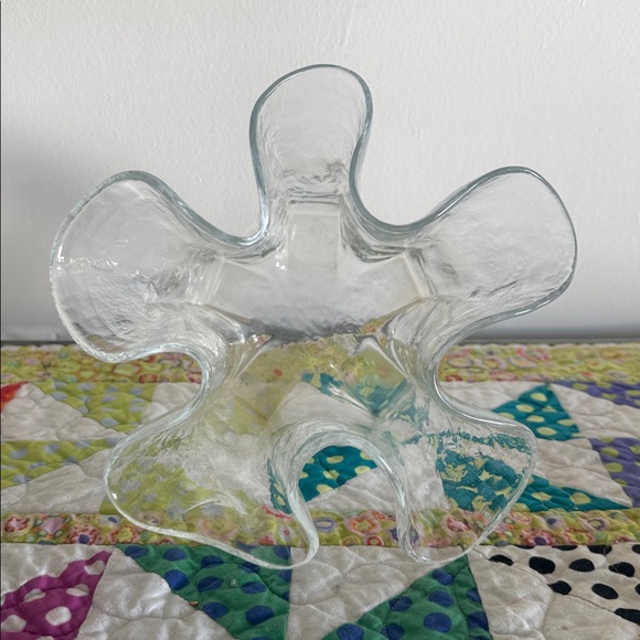 Muurla Finland Clear Ruffle Handkerchief Vase 6.25" Vintage MCM Hand Blown Glass - Picture 2 of 4